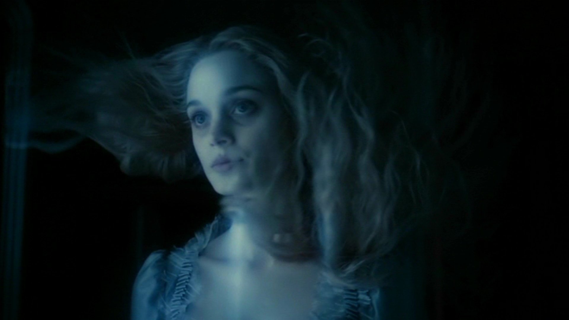 Download Movie Dark Shadows HD Wallpaper