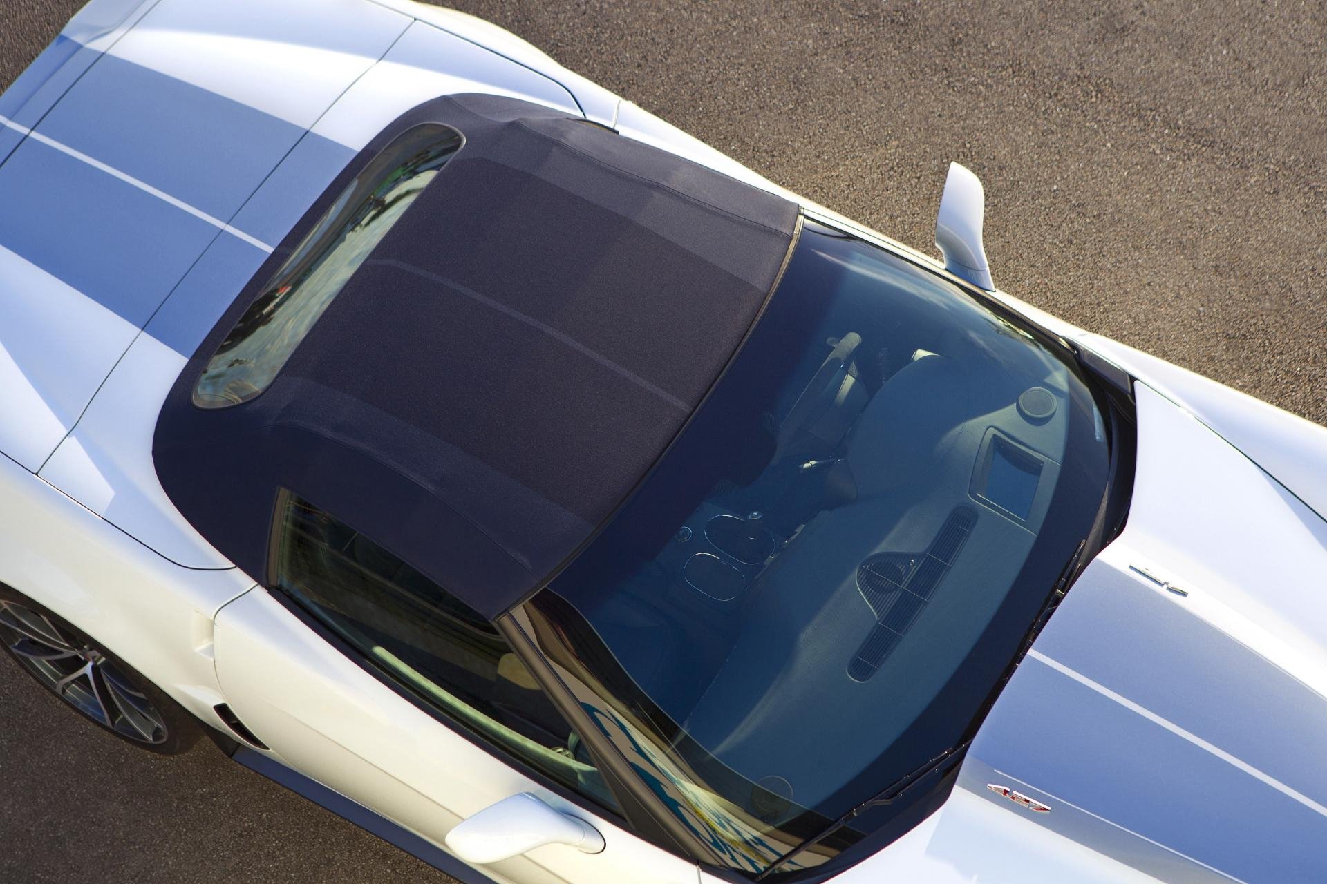 Download Vehicle Chevrolet Corvette 427 Car Sports Car Convertible HD Wallpaper