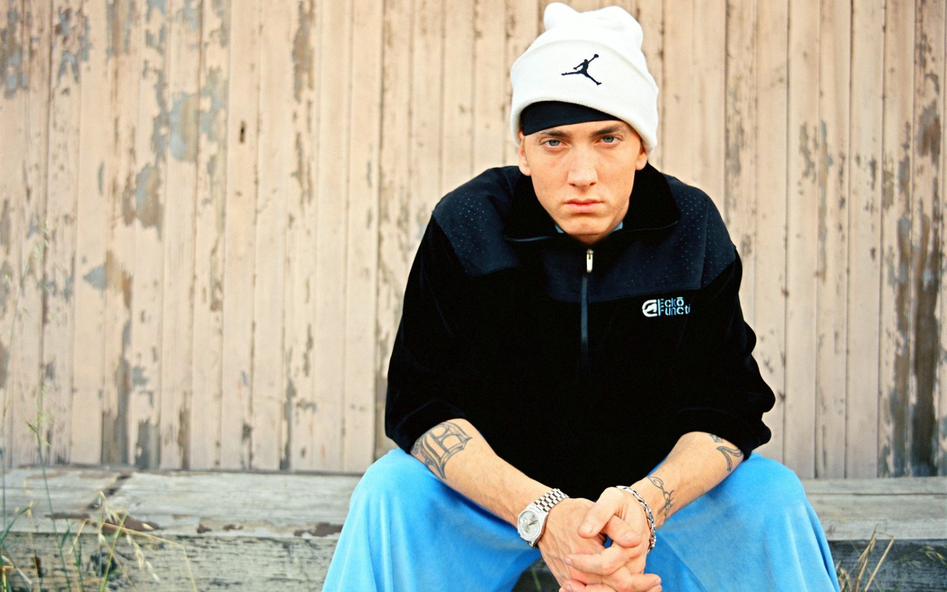 Eminem HD Wallpaper: A Captivating Music Icon