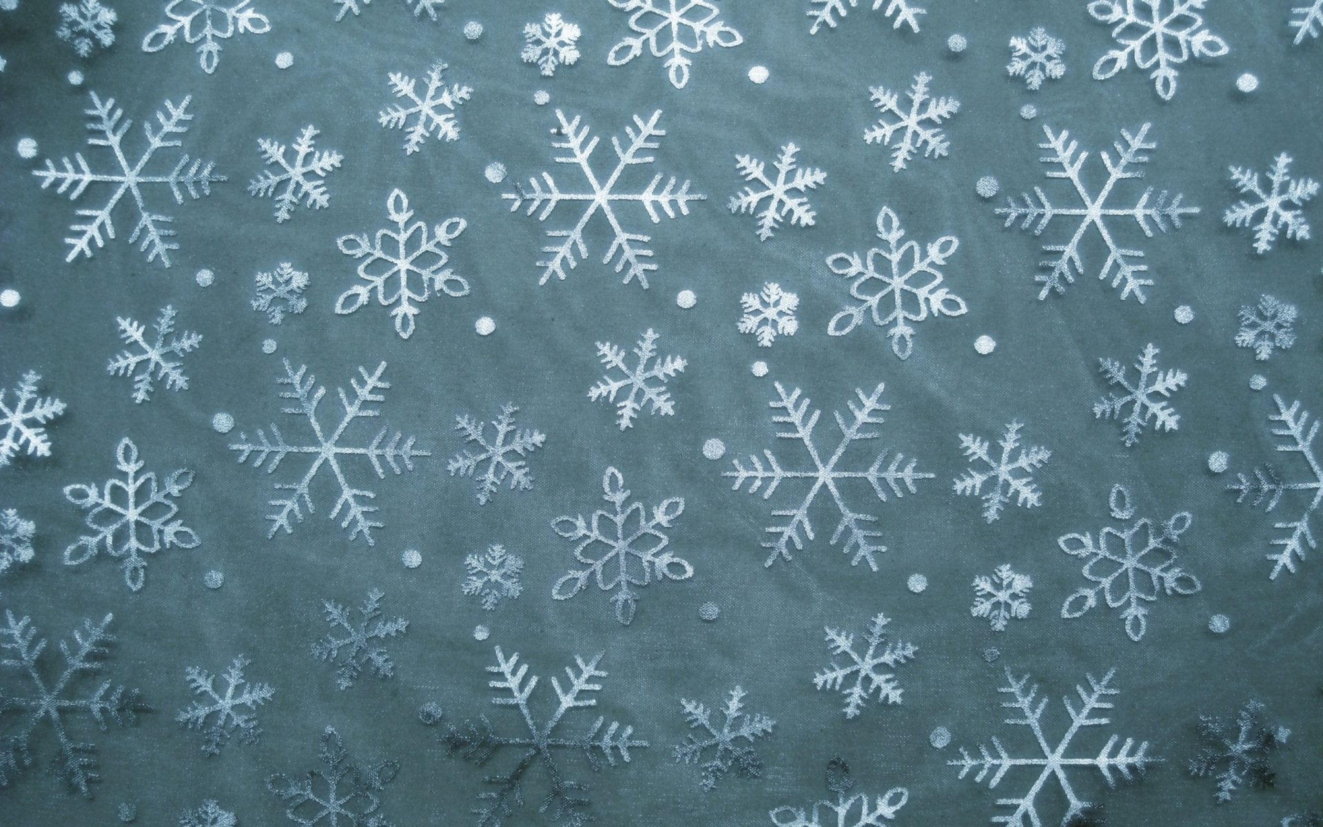 Download Artistic Snowflake  HD Wallpaper