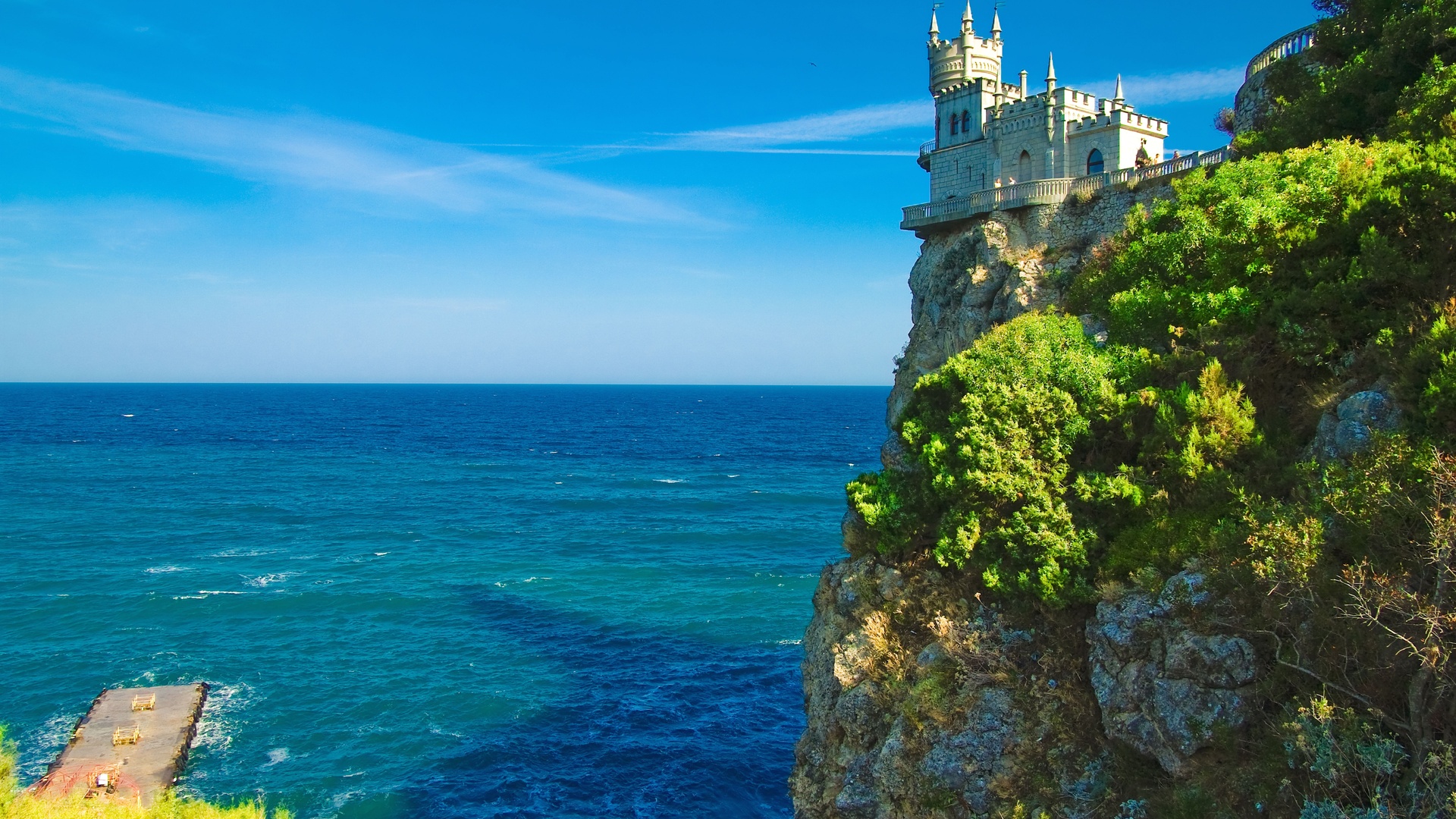 Man Made Swallow's Nest HD Wallpaper | Background Image