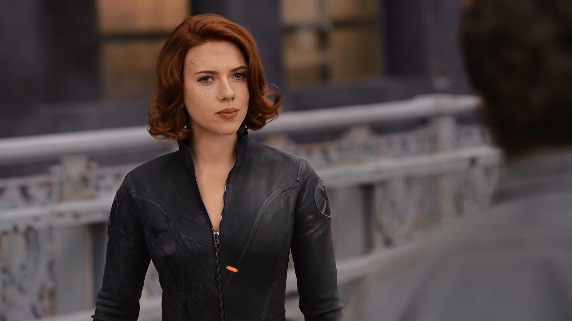Scarlett Johansson Black Widow Avengers Wallpaper