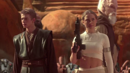 HD wallpaper featuring characters from Star Wars Episode II: Anakin Skywalker and Padmé Amidala, portrayed by Hayden Christensen and Natalie Portman.