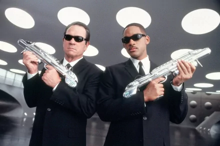 Tommy Lee Jones Will Smith movie Men In Black II HD Desktop Wallpaper | Background Image
