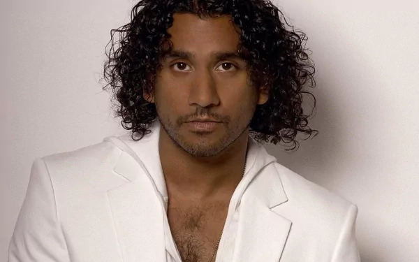 man Naveen Andrews HD Desktop Wallpaper | Background Image