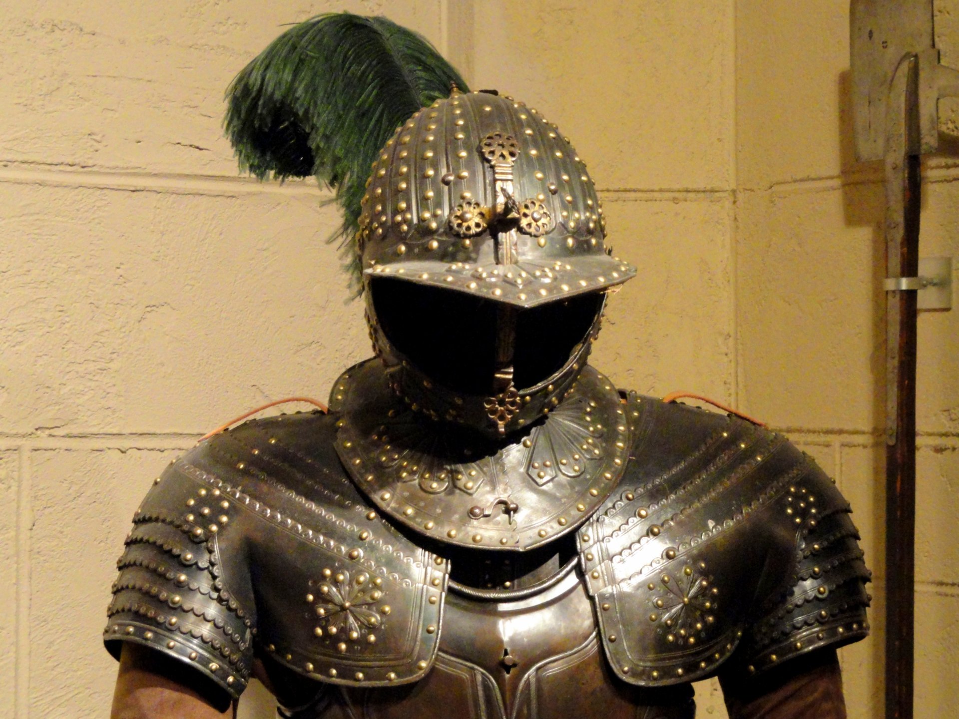 Download Man Made Armor 4k Ultra HD Wallpaper