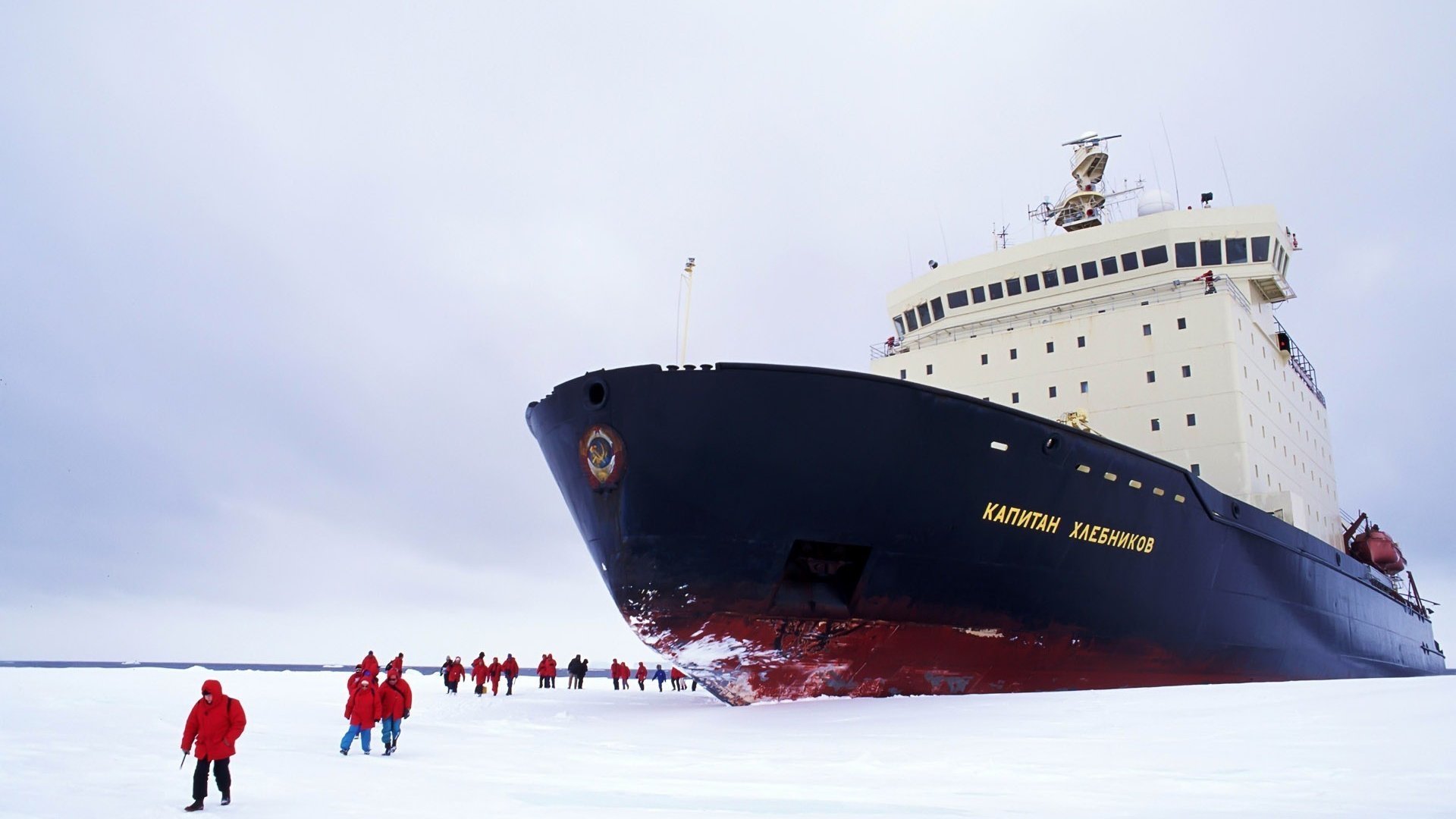 Download Vehicle Russian HD Wallpaper