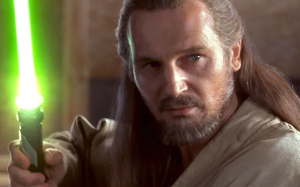green lightsaber glow Jedi lightsaber beard Star Wars Qui-gon Jinn Liam Neeson movie Star Wars: Episode I - The Phantom Menace HD Desktop Wallpaper | Background Image