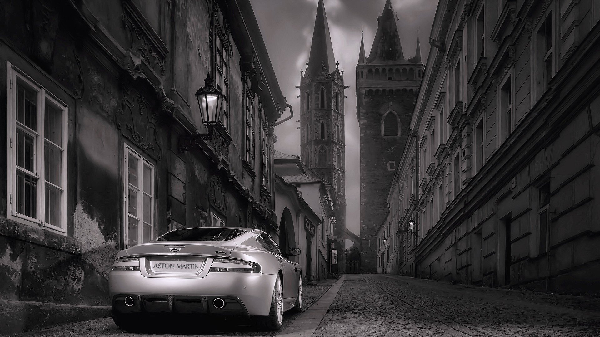 Download Vehicle Aston Martin DBS HD Wallpaper