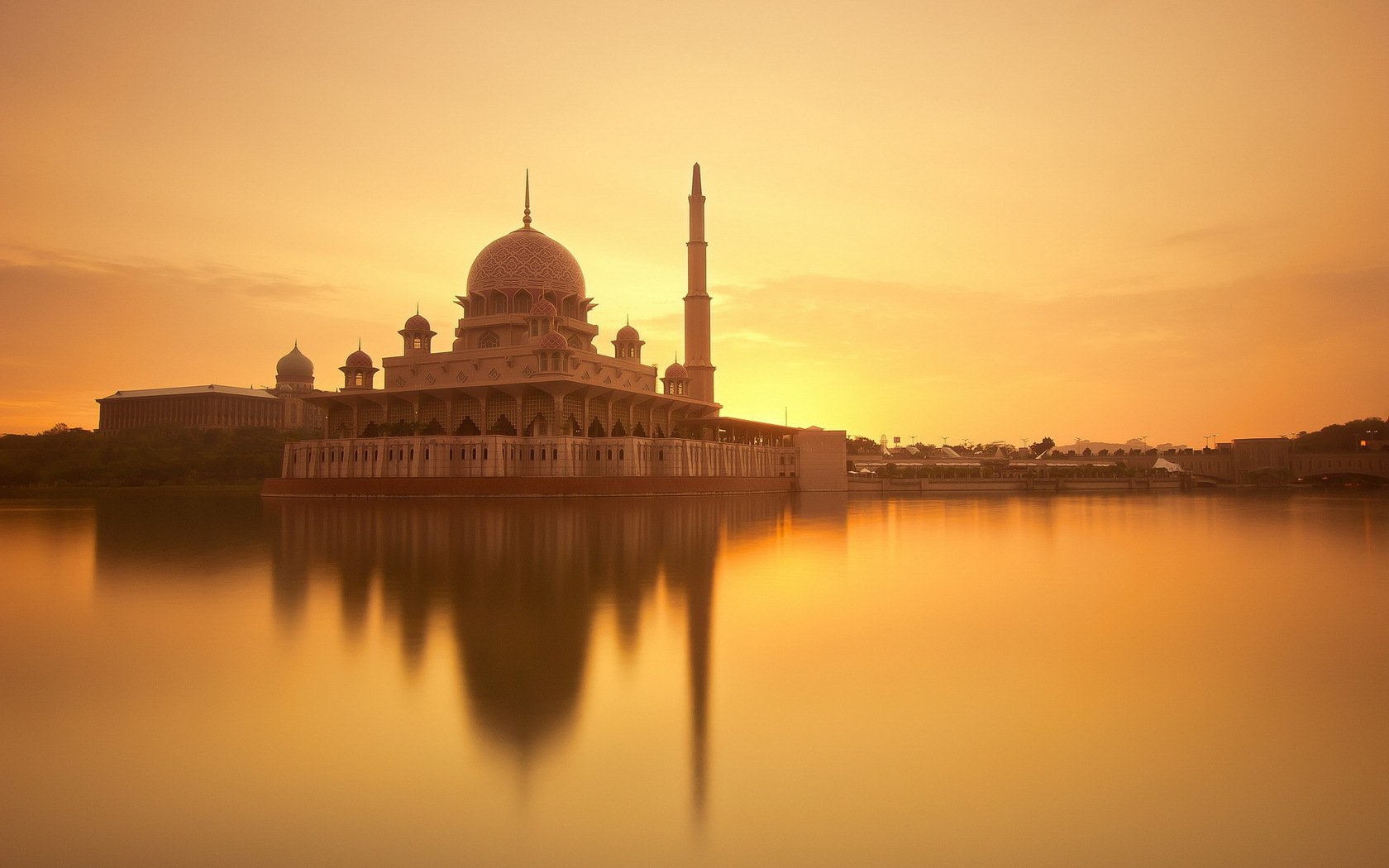 Mosque Wallpaper and Background Image | 1680x1050 | ID:352976