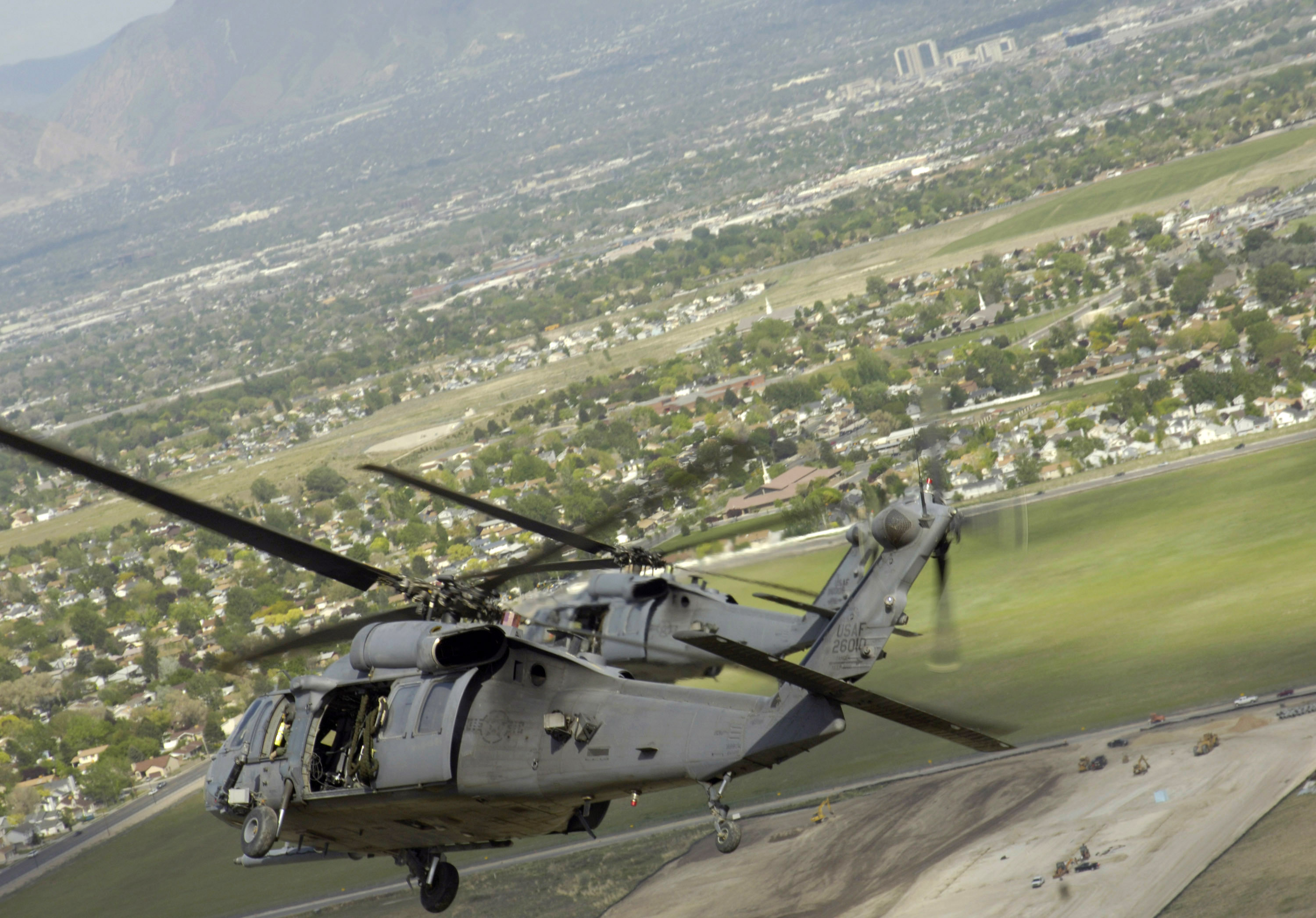Military Sikorsky HH-60 Pave Hawk HD Wallpaper | Background Image