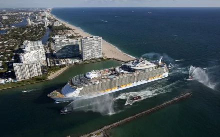 vehicle cruise ship HD Desktop Wallpaper | Background Image
