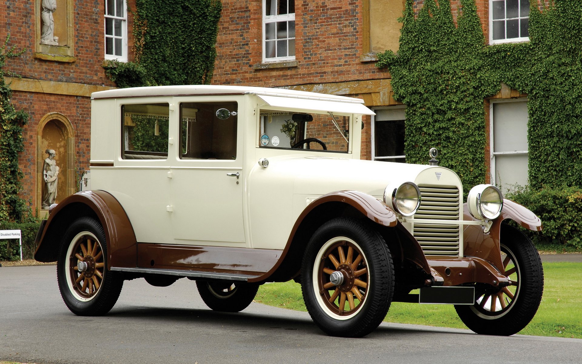 1924 Hudson Super Six Coach 高清壁纸 桌面背景