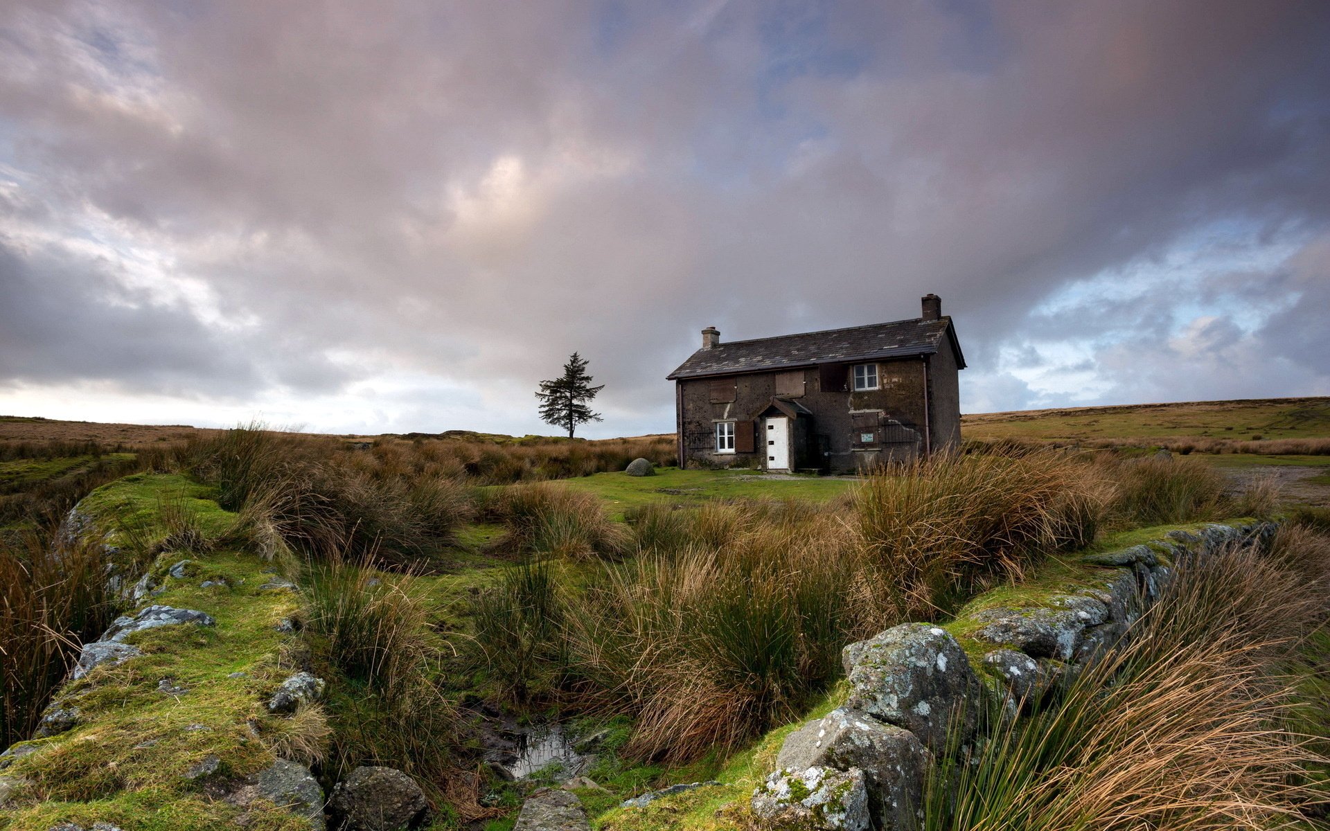 Download Man Made House Hd Wallpaper