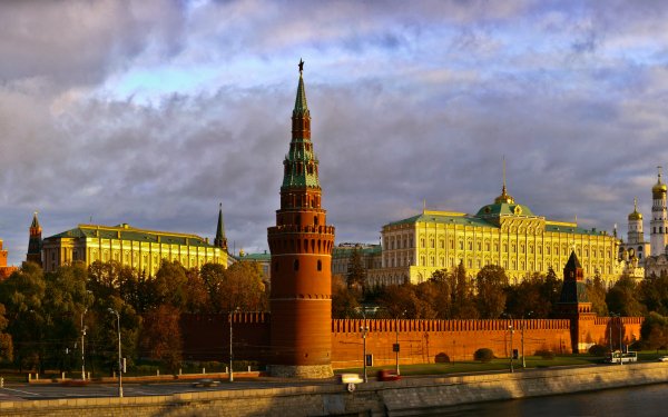 Man Made Moscow Kremlin Buildings HD Wallpaper | Background Image