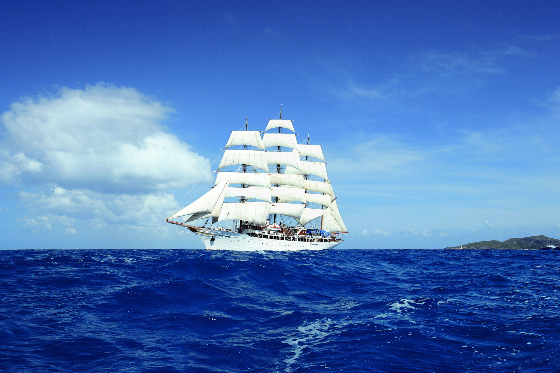 Vehicles Sailing Ship HD Wallpaper | Background Image