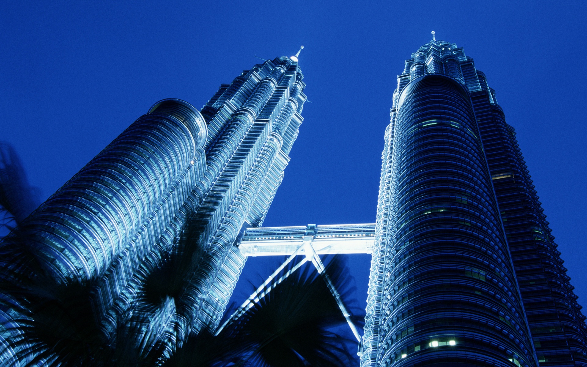Man Made Petronas Towers HD Wallpaper | Background Image
