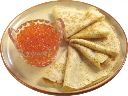 2K Quad HD PC desktop wallpaper/background: plate of folded crêpes beside a crystal bowl of bright orange salmon caviar.