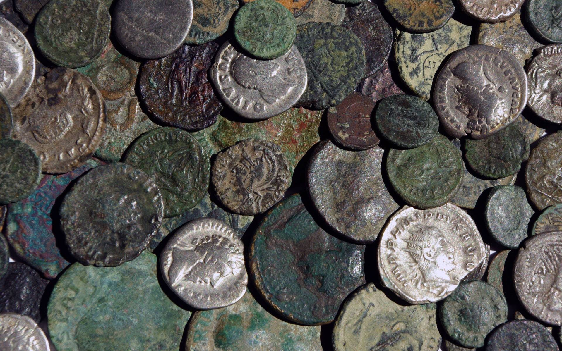 Download Man Made Coin HD Wallpaper