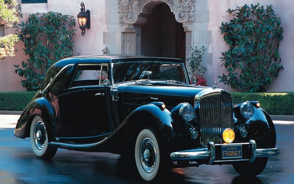 Vehicles Bentley HD Wallpaper | Background Image