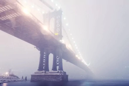  Manhattan Bridge in Blizzard