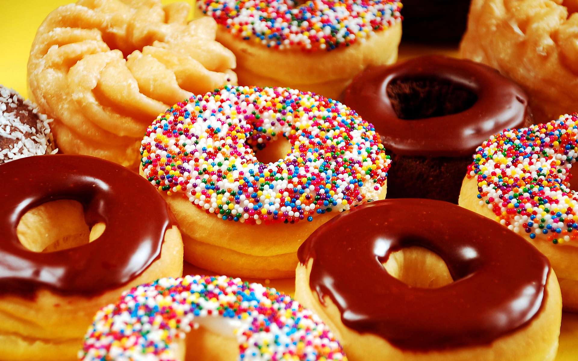Food Doughnut HD Wallpaper | Background Image