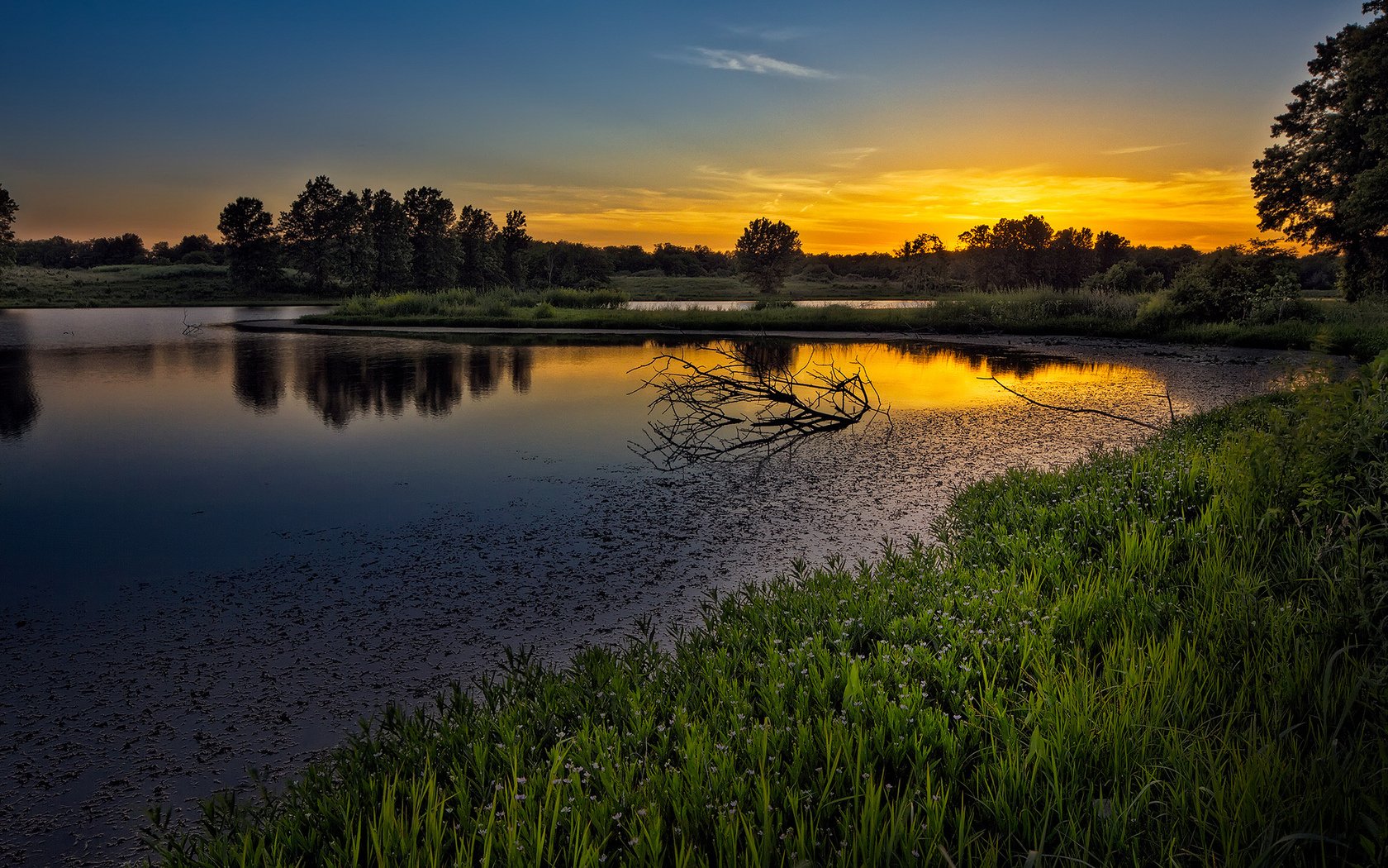 Lake Wallpaper and Background Image | 1680x1050 | ID:398562 - Wallpaper