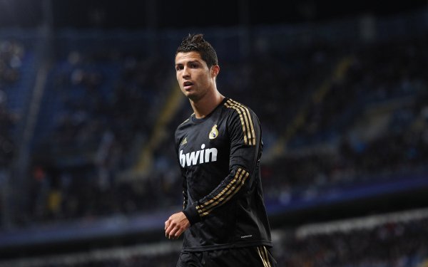Sports Cristiano Ronaldo Soccer Player Real Madrid C.F. HD Wallpaper | Background Image