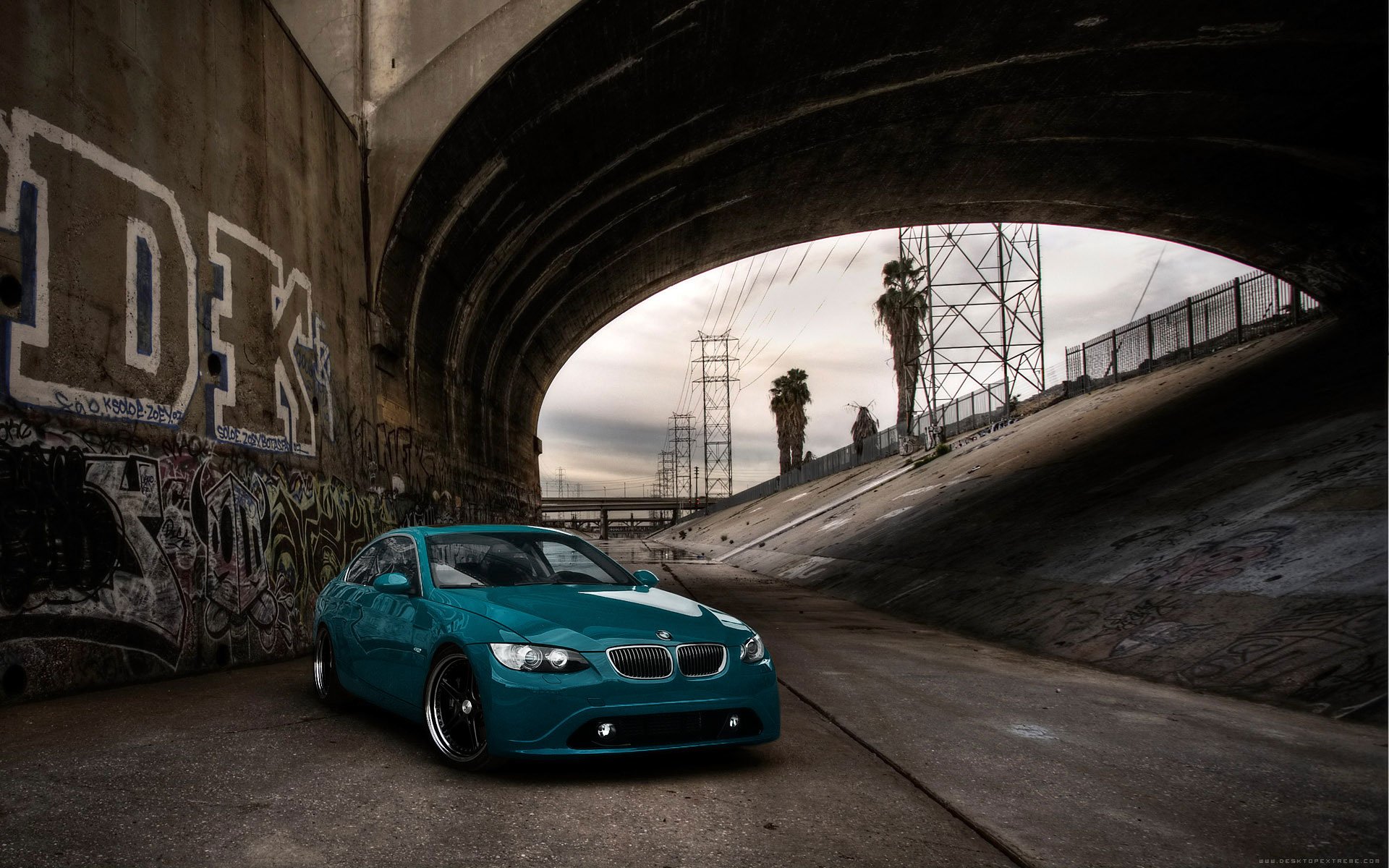 Download Vehicle BMW HD Wallpaper