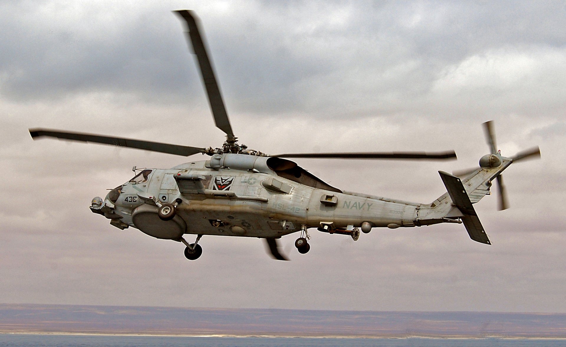 Download Military Sikorsky SH-60 Seahawk HD Wallpaper