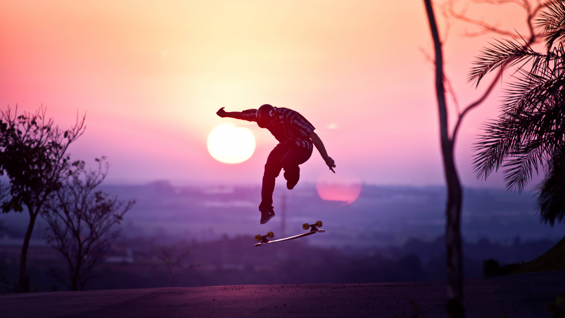  80 Skateboarding Wallpapers