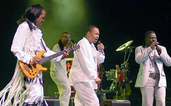 Earth Wind And Fire music HD Desktop Wallpaper | Background Image