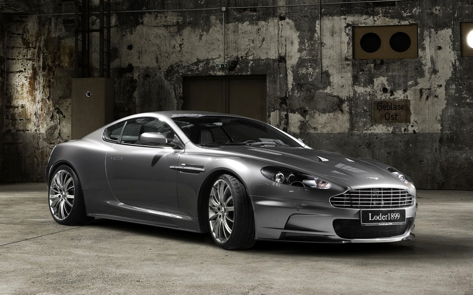 Aston Martin 1920x1200