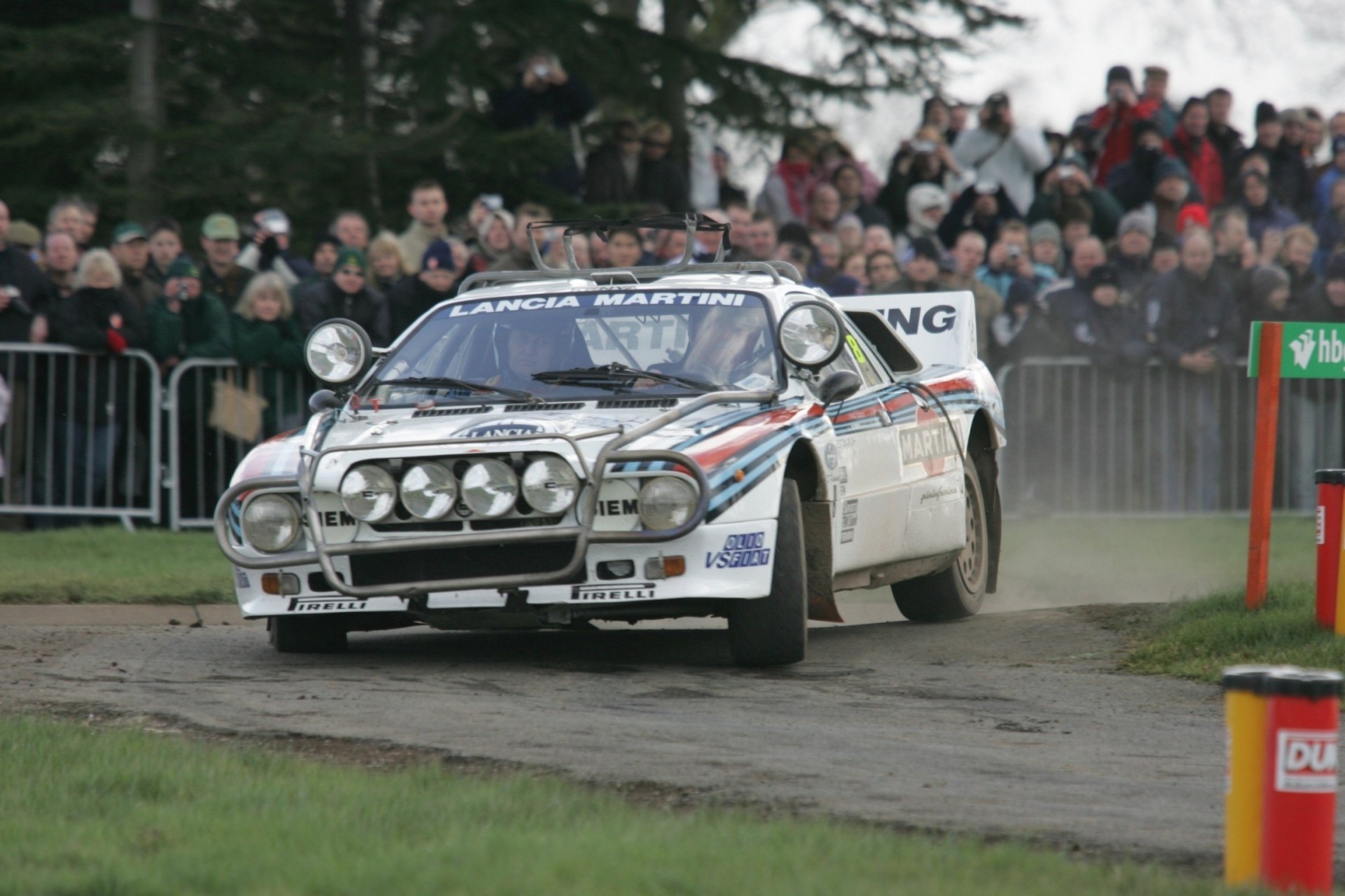 Download Vehicle Lancia 037 HD Wallpaper
