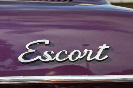 vehicle Ford Escort HD Desktop Wallpaper | Background Image