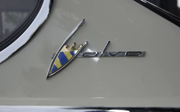 vehicle Volvo HD Desktop Wallpaper | Background Image