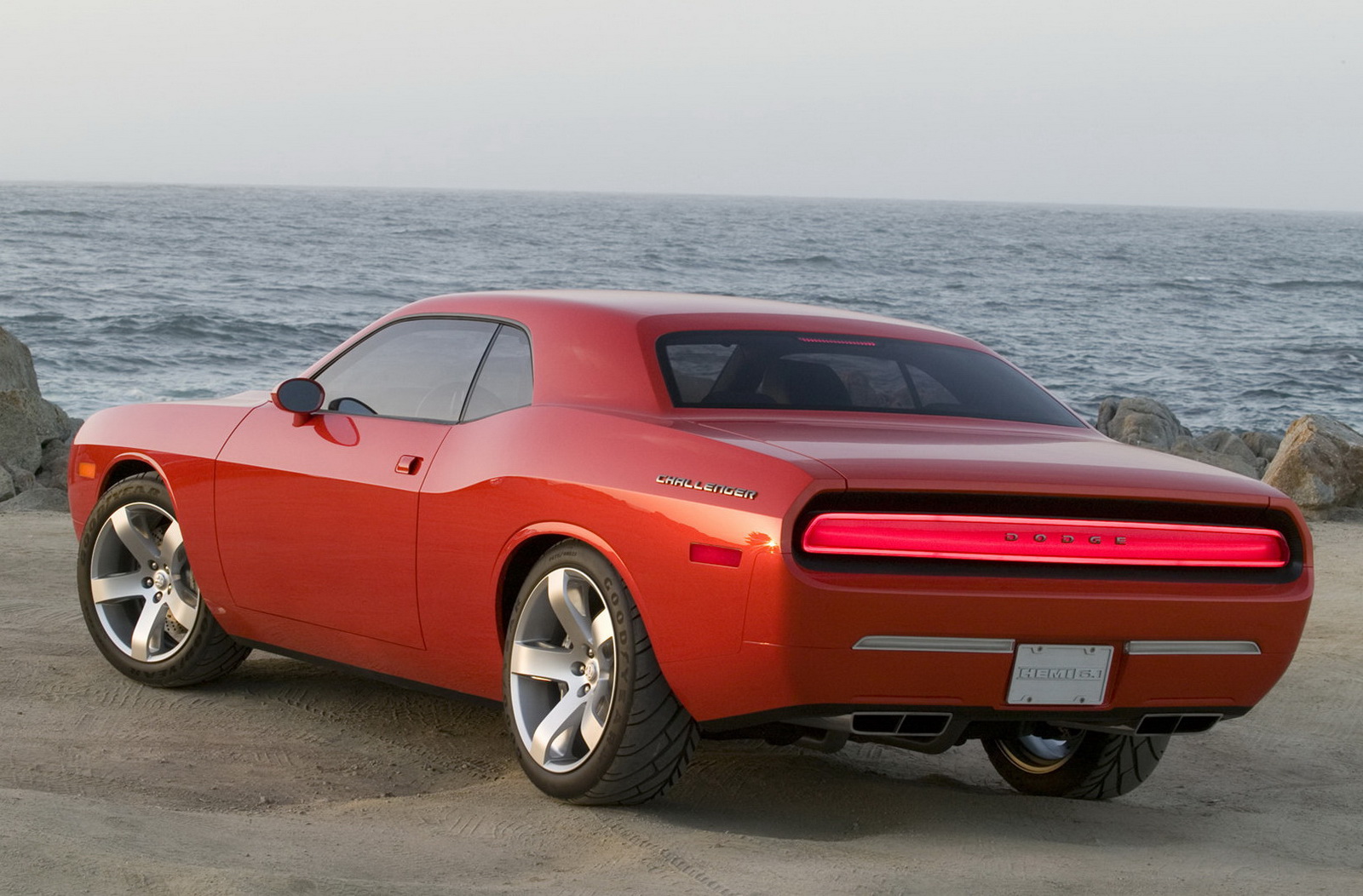 Обвес dodge challenger