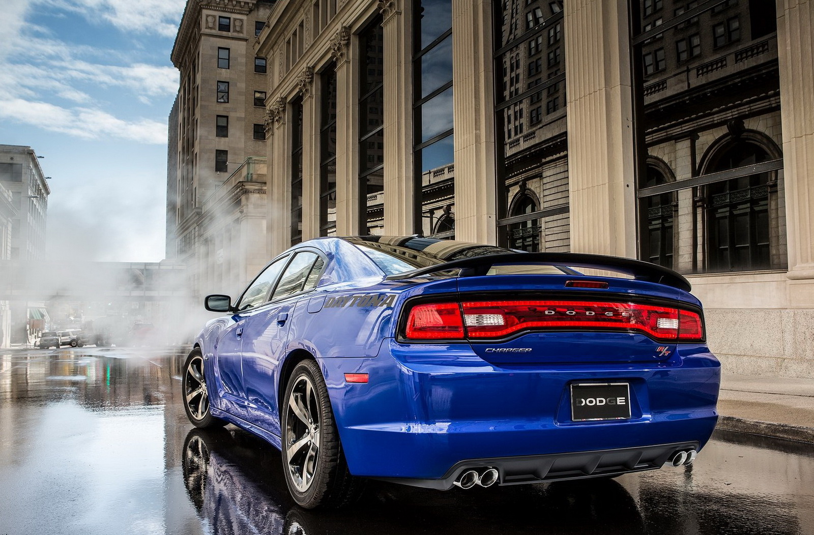 Dodge Charger Wallpaper and Background Image | 1600x1052