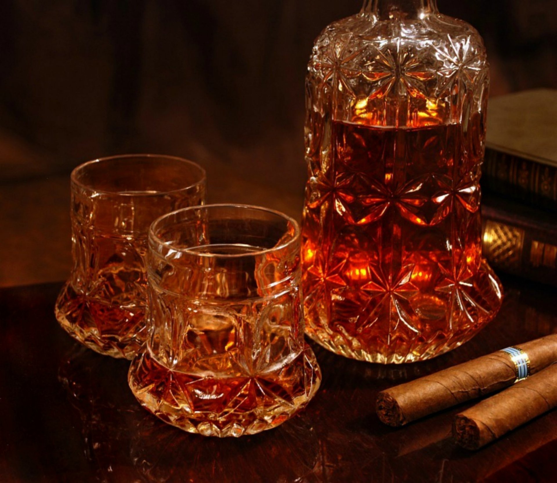 Download Food Whisky HD Wallpaper