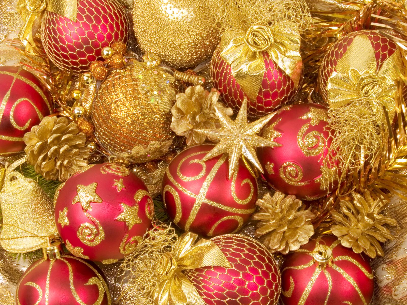 Download Christmas Ornaments Holiday Christmas Wallpaper