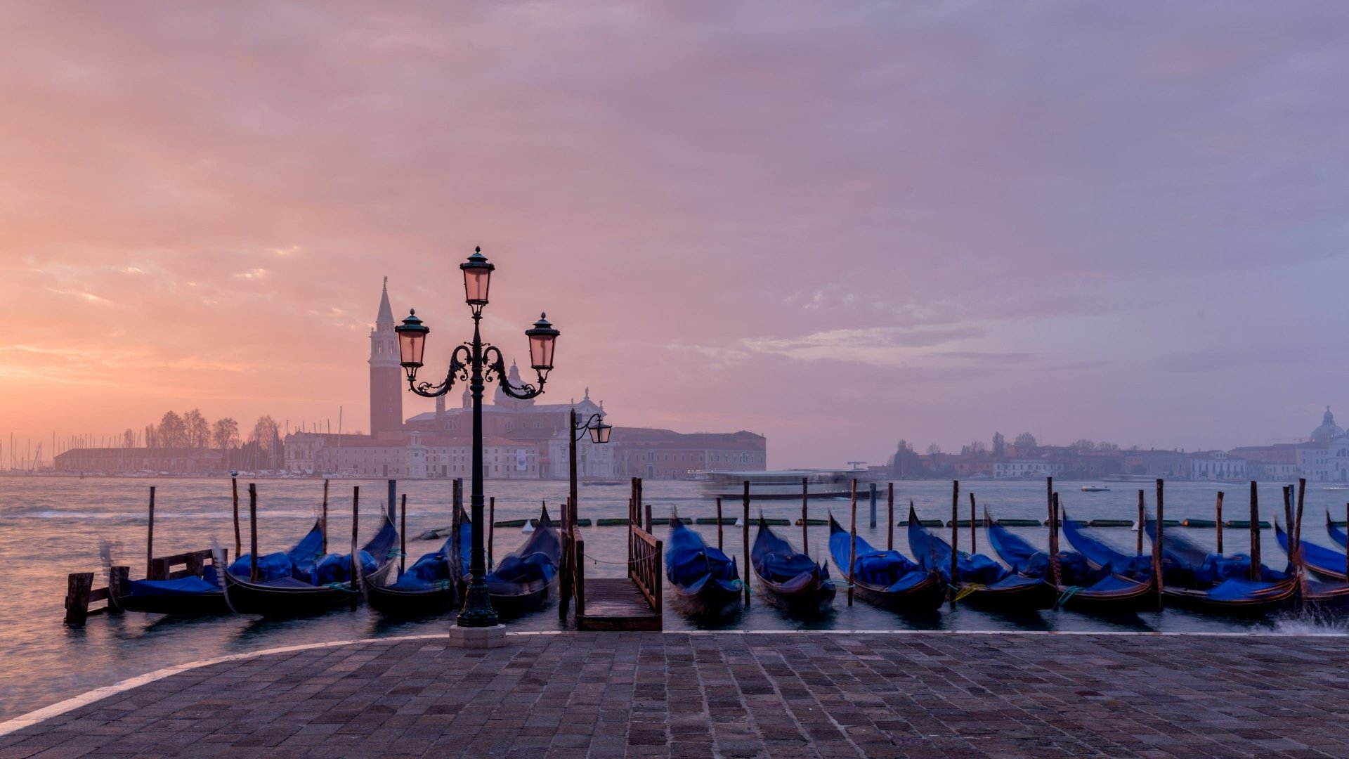 Download Man Made Venice 4k Ultra HD Wallpaper