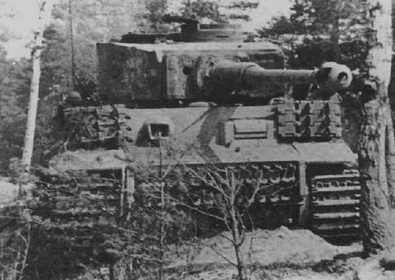 Download Military Tiger I Wallpaper