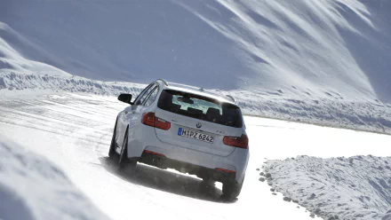 vehicle 2013 BMW 320d HD Desktop Wallpaper | Background Image