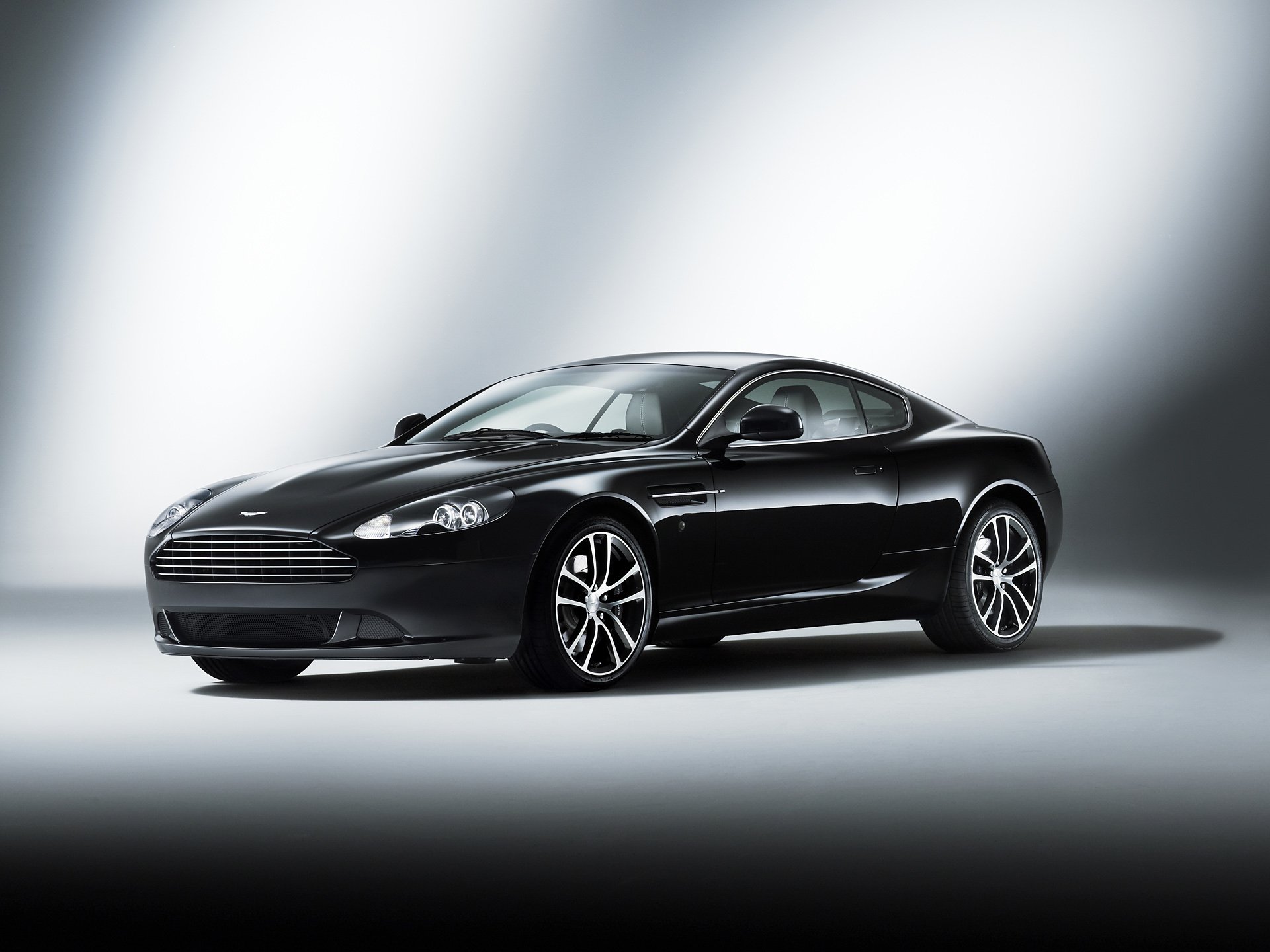 Download Aston Martin Vehicle Aston Martin DB9 HD Wallpaper