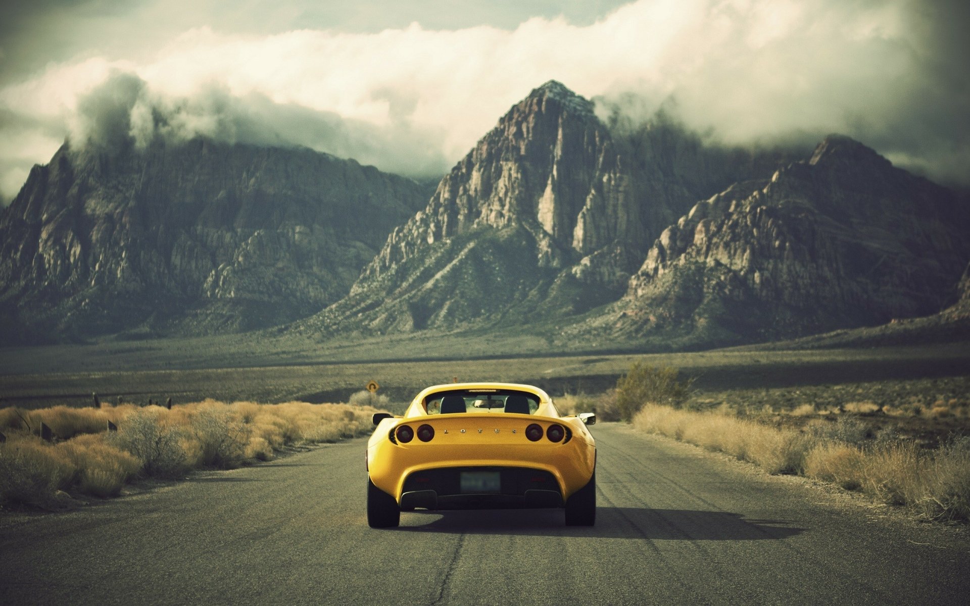 10+ Lotus Elise HD Wallpapers and Backgrounds