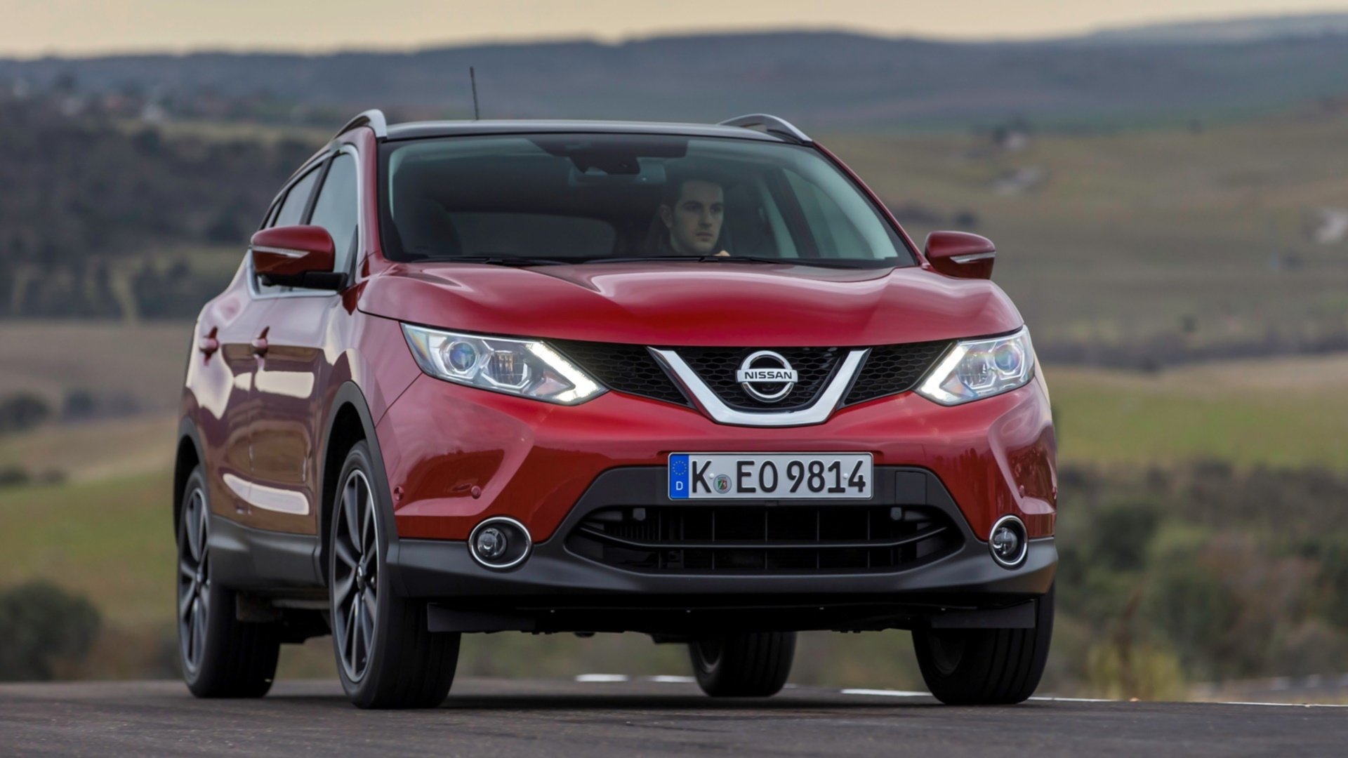 Download Vehicle Nissan Qashqai HD Wallpaper