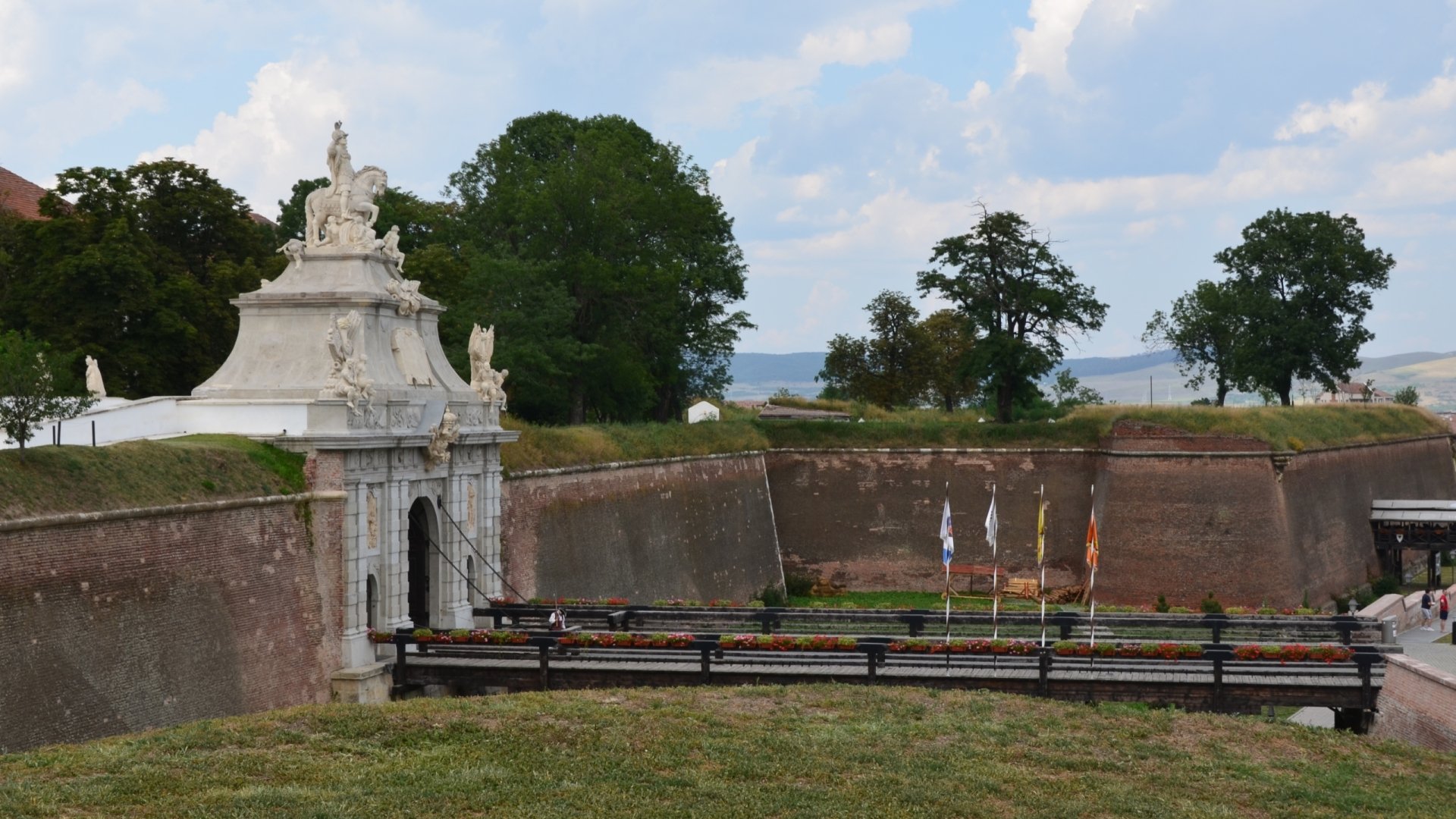 Download Man Made Alba Carolina HD Wallpaper