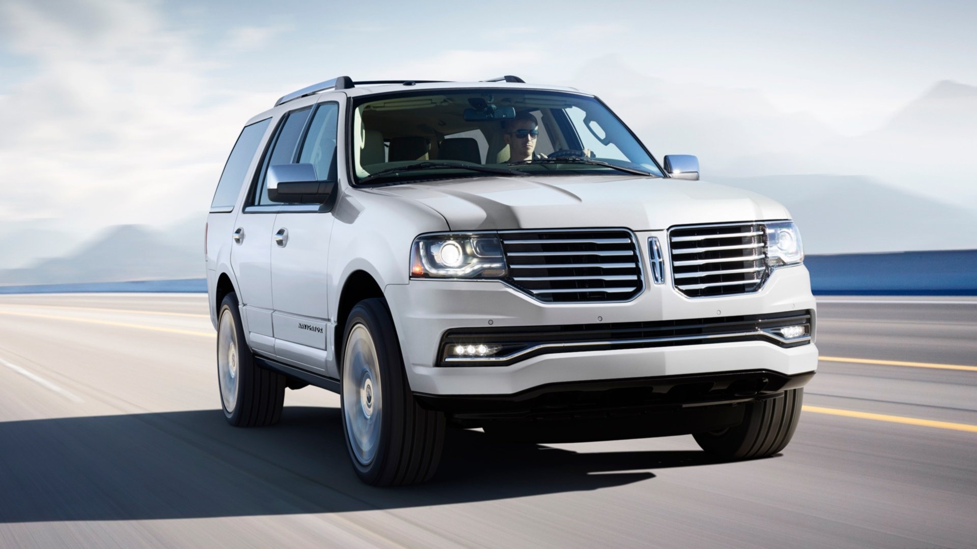 Download Vehicle Lincoln Navigator HD Wallpaper