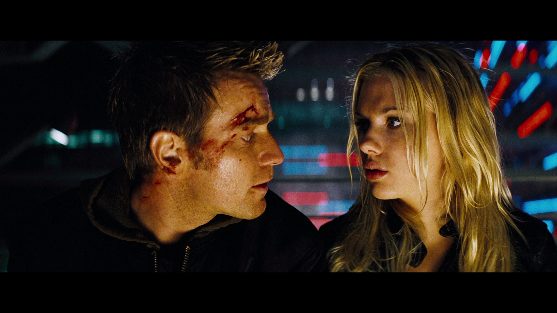 Download Ewan McGregor Movie The Island HD Wallpaper