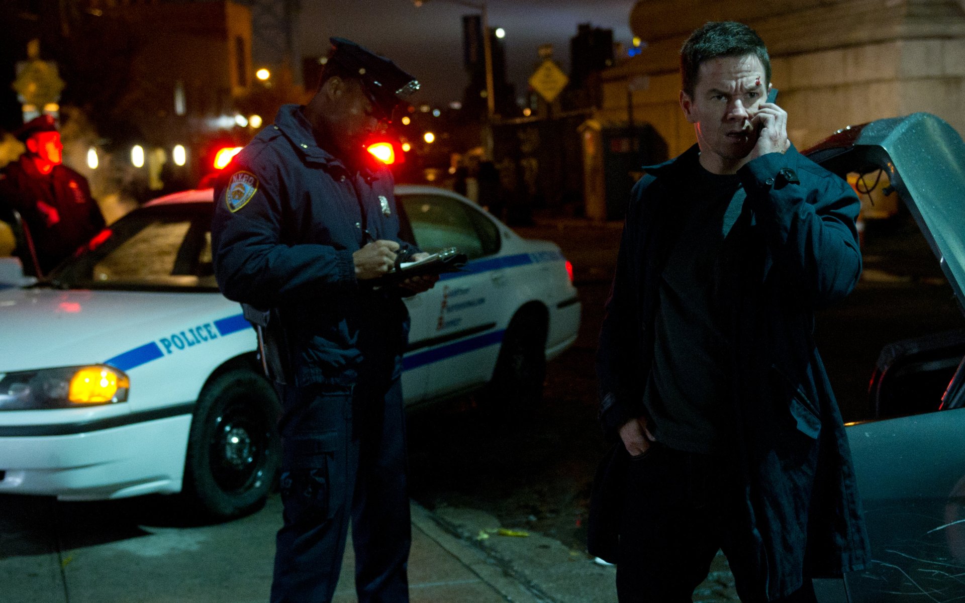 Download Billy Taggart Mark Wahlberg Movie Broken City HD Wallpaper